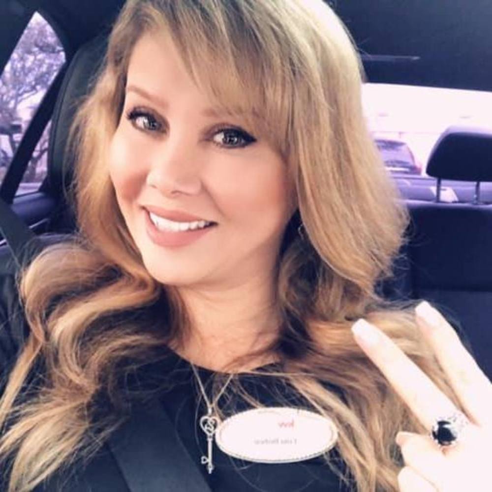 Meet your Posher, Lulu